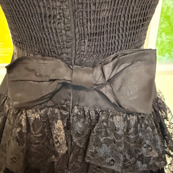 Vintage 80s Black Strapless Party Dress Lace Ruffle Skirt Bow Back - Picture 6 of 8